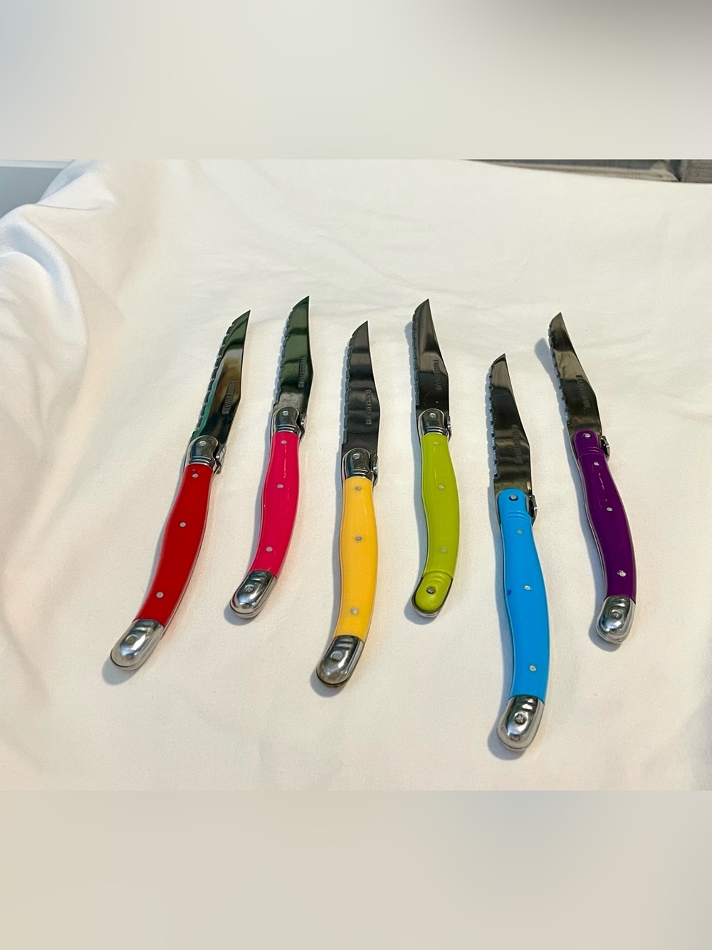 *VINTAGE* (6) FABERWARE Laguiole Style Cutlery Knives - Multicolor - Serrated